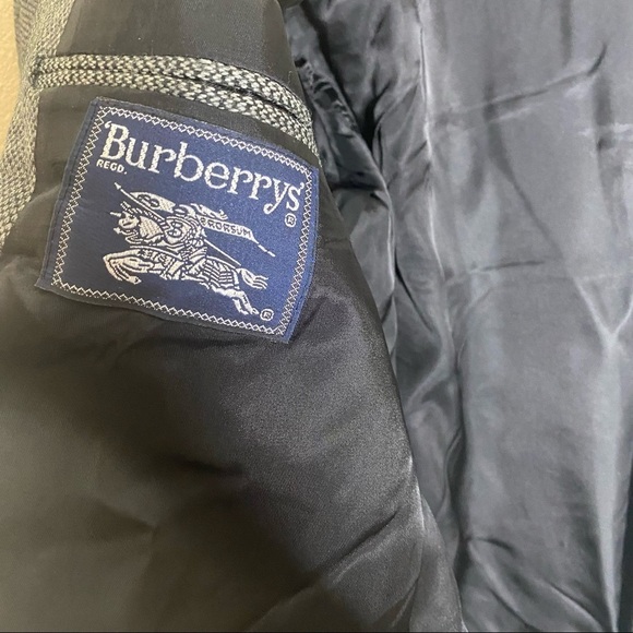 Vintage Burberry Gray 100% Pure New Wool Blazer - Picture 6 of 9